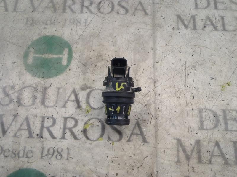 Recambio de bomba limpia para toyota iq 2 referencia OEM IAM   