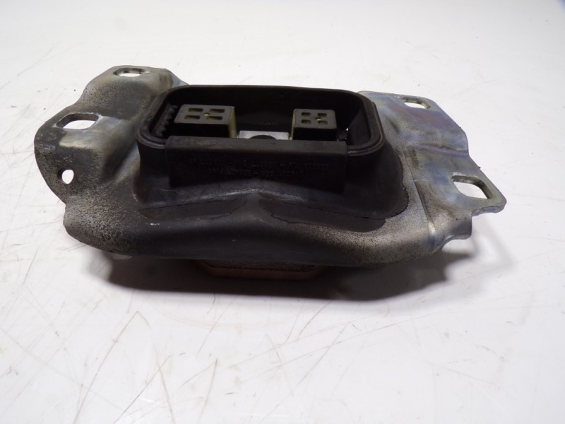 Recambio de soporte cambio para ford kuga (cbs) 1.5 ecoboost cat referencia OEM IAM 1798908 V617M121 