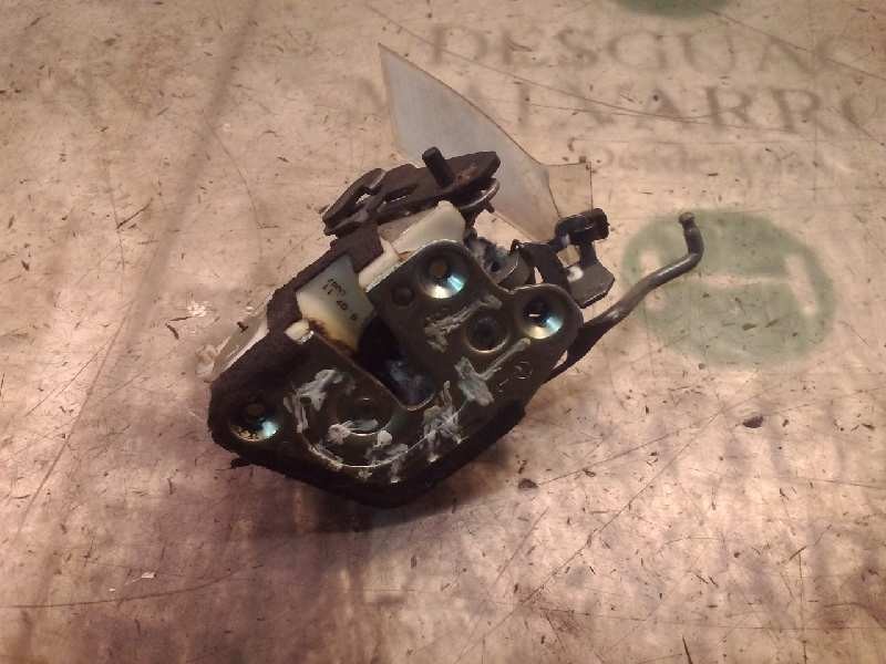 Recambio de cerradura puerta trasera izquierda para hyundai accent (x3) 1.3 gls referencia OEM IAM 8141022000  