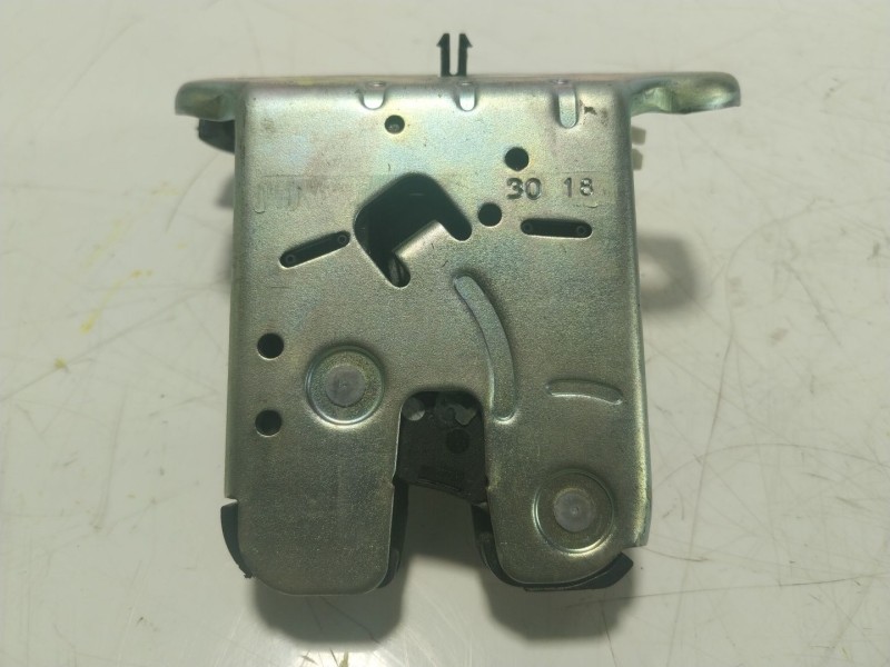 Recambio de cerradura maletero / porton para skoda fabia iii (nj3) 1.0 referencia OEM IAM 8R0827505A 8R0827505A 