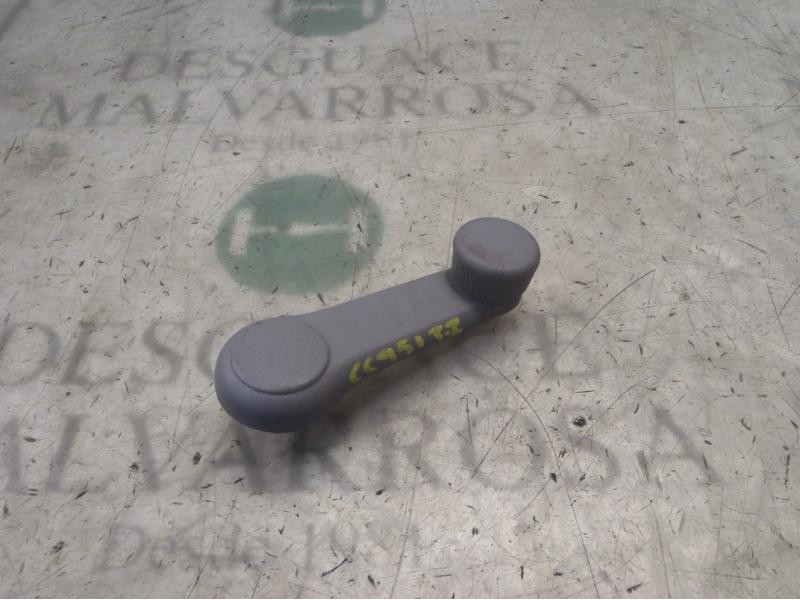 Recambio de maneta elevalunas trasera izquierda para kia picanto 1.1 active referencia OEM IAM   