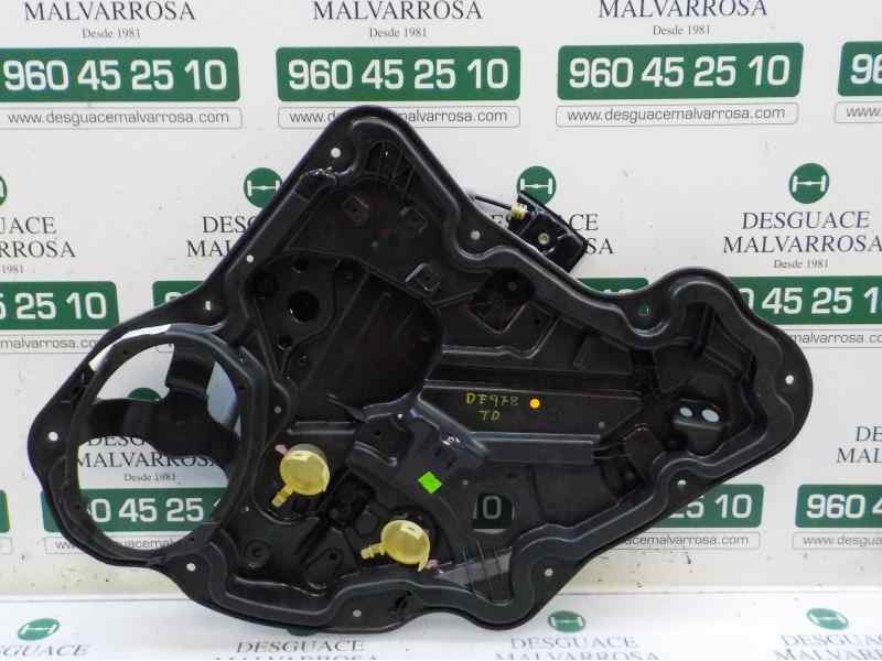 Recambio de elevalunas trasero derecho para jeep compass ii 1.4 m-air cat referencia OEM IAM 68292132AA  