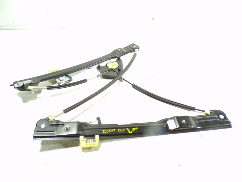 Recambio de elevalunas delantero derecho para volkswagen caddy furgón/kombi 2.0 tdi referencia OEM IAM 2K5837462 2K5837462 