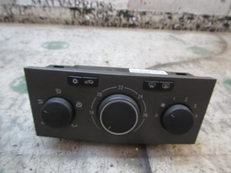 Recambio de mando climatizador para opel zafira b 1.9 cdti referencia OEM IAM   