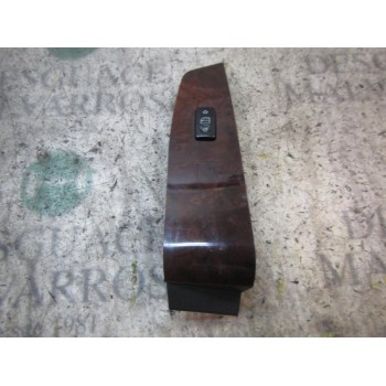 MANDO ELEVALUNAS DELANTERO DERECHO A22082133797C45 A2208213379 Q03A03383