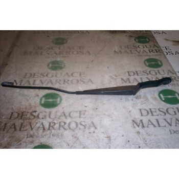 BRAZO LIMPIA DELANTERO DERECHO 