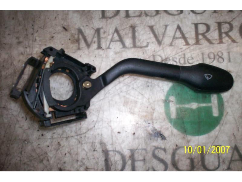 Recambio de mando limpia para volkswagen golf iii berlina (1h1) 1.8 referencia OEM IAM   