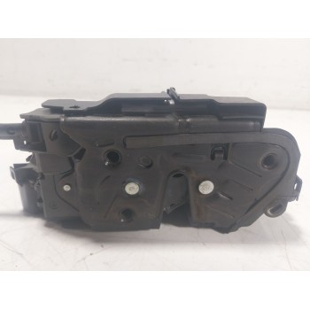 CERRADURA PUERTA TRASERA IZQUIERDA 5G4839015D 5TA839015E 