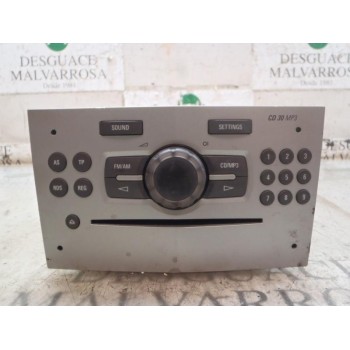 SISTEMA AUDIO / RADIO CD 