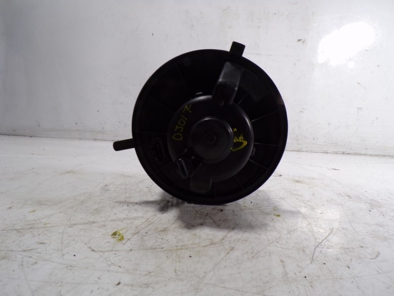 Recambio de motor calefaccion para volkswagen caddy furgón/kombi 2.0 tdi referencia OEM IAM 1K1819015E 1K1819015F 