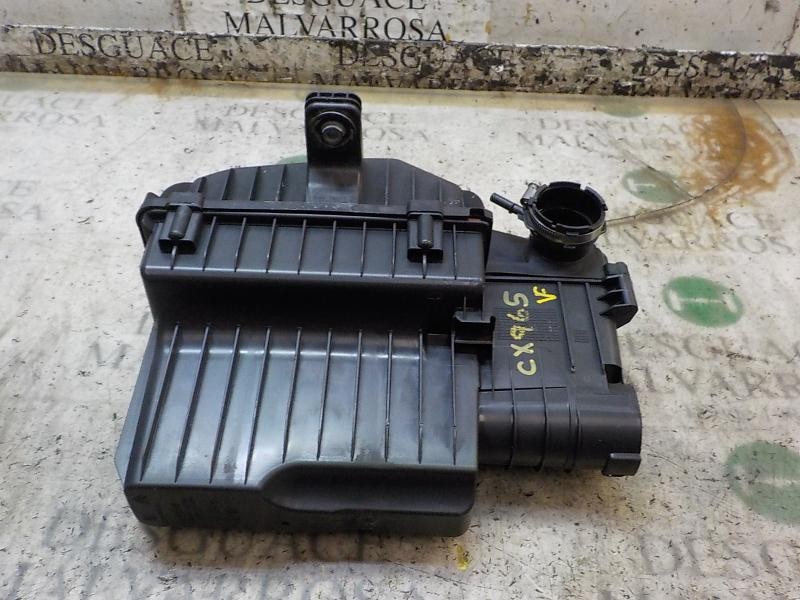 Recambio de filtro aire para citroën c4 cactus 1.2 12v vti referencia OEM IAM 9670851880  