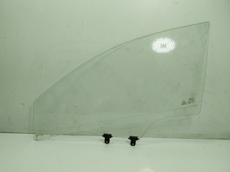 Recambio de cristal puerta delantero izquierdo para kia stonic (yb) 1.2 cvvt referencia OEM IAM 82410H8131  