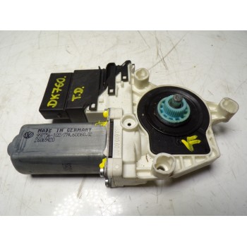 MOTOR ELEVALUNAS TRASERO DERECHO 5K0959704CVW2 5K0959704C 