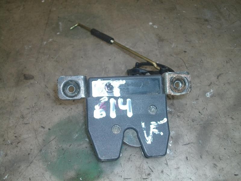 Recambio de cerradura capot para bmw serie 3 berlina (e36) 2.0 24v referencia OEM IAM   