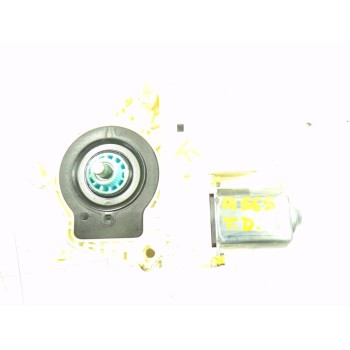 MOTOR ELEVALUNAS TRASERO DERECHO 8K0959812A 8K0959812A 