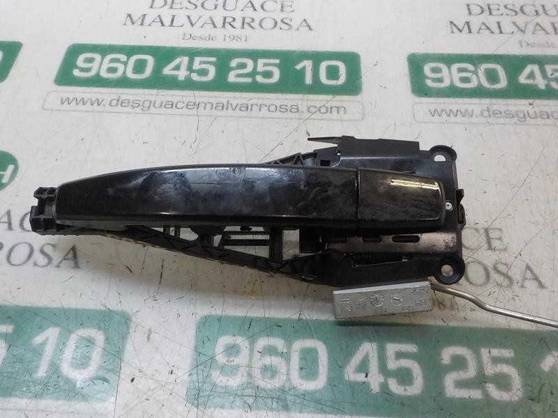 Recambio de maneta exterior trasera derecha para opel zafira (c) excellence referencia OEM IAM 92233089  
