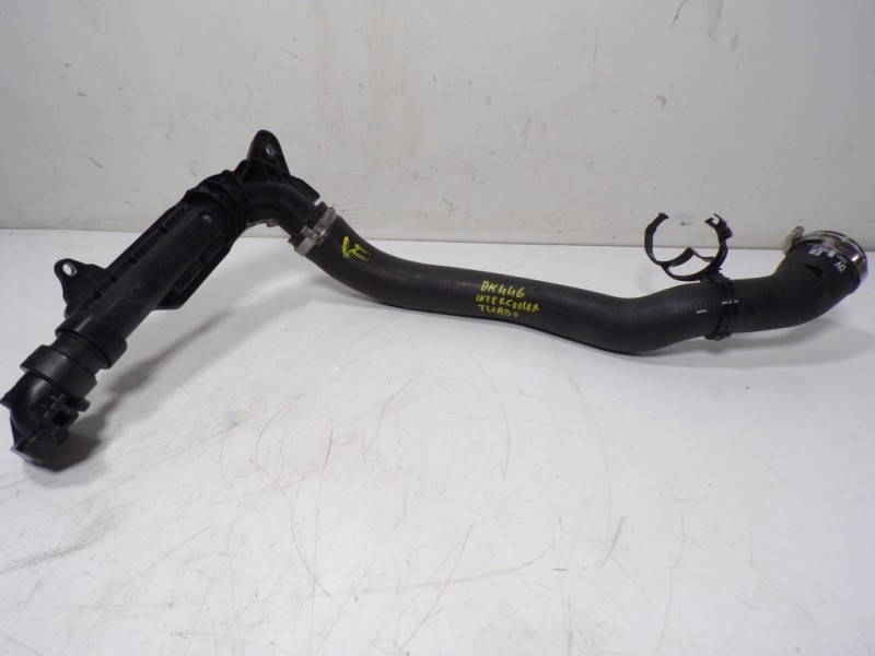 Recambio de tubo intercooler para toyota proace city 1.5 dci referencia OEM IAM  9810958280 