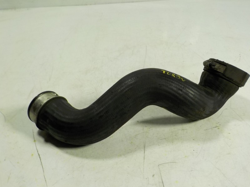 Recambio de tubo intercooler para audi a4 berlina (8e) 2.0 tdi quattro (dpf) (103kw) referencia OEM IAM 8E0145737E  