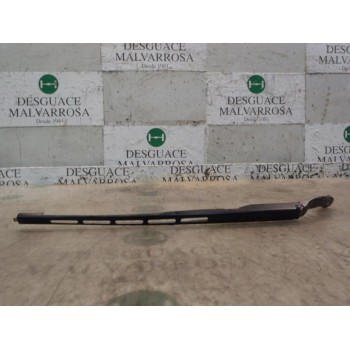 BRAZO LIMPIA DELANTERO DERECHO 