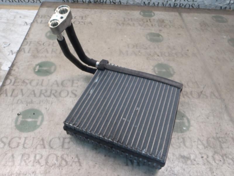 Recambio de evaporador aire acondicionado para ford focus berlina (cap) sport referencia OEM IAM   