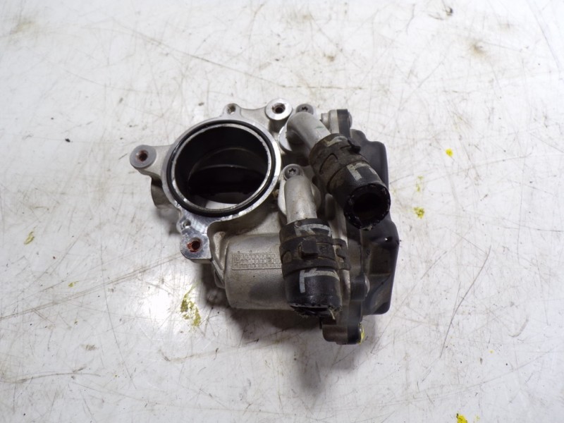 Recambio de caja mariposa para volkswagen caddy furgón/kombi 2.0 tdi referencia OEM IAM 04L128063AA 04L128059AA 