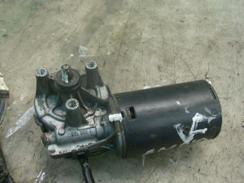 Recambio de motor limpia delantero para citroën xsara berlina 1.6 lx referencia OEM IAM   