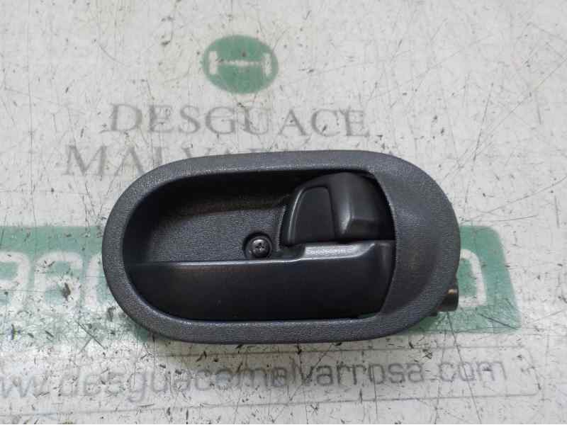 Recambio de maneta interior trasera derecha para mitsubishi colt berlina 3 (cz) 1.3 cat referencia OEM IAM   