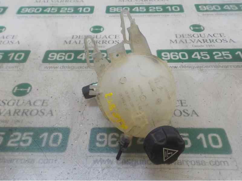 Recambio de deposito expansion para peugeot 208 1.2 12v vti referencia OEM IAM 9800777280 9852621280 