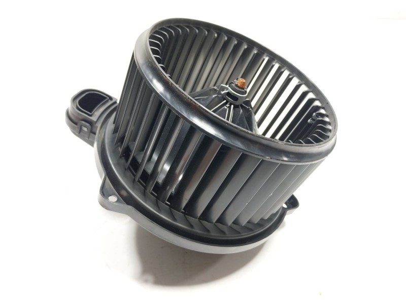 Recambio de motor calefaccion para kia stonic (yb) 1.2 cvvt referencia OEM IAM 97113H8000 313510201H 