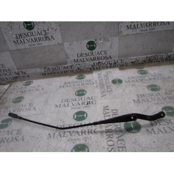 BRAZO LIMPIA DELANTERO DERECHO 