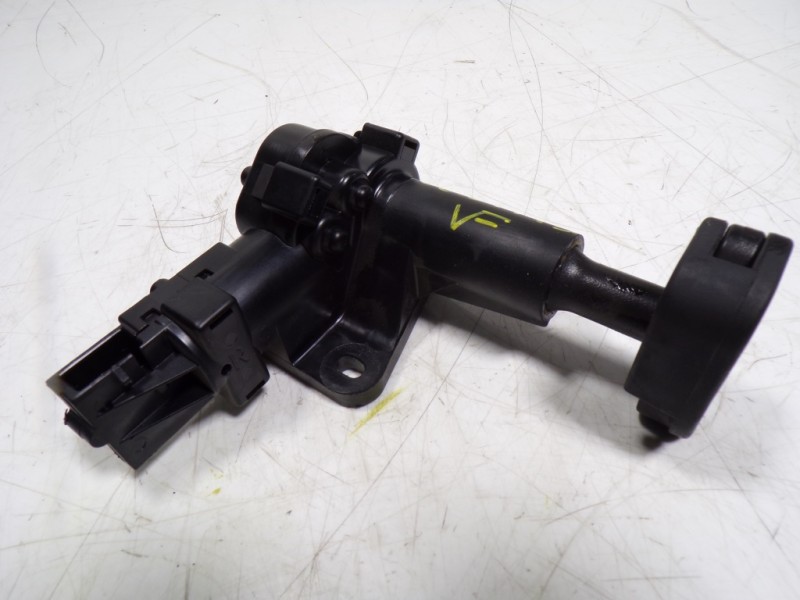 Recambio de motor elevalunas trasero derecho para lancia voyager (404) platinum referencia OEM IAM K04717606AC 04717606AC 