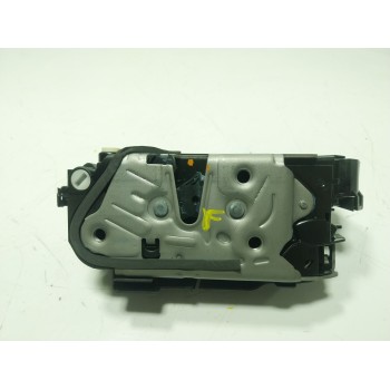 CERRADURA PUERTA TRASERA DERECHA 5TA839015P 5TA839015P 