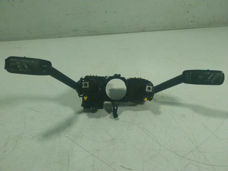 Recambio de mando intermitentes para skoda fabia iii (nj3) 1.0 referencia OEM IAM 2Q0953502AIGI 2Q0953502A 