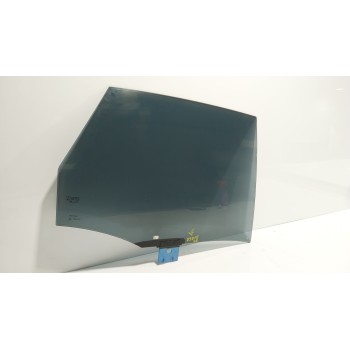 CRISTAL PUERTA TRASERO DERECHO 95B845206B 