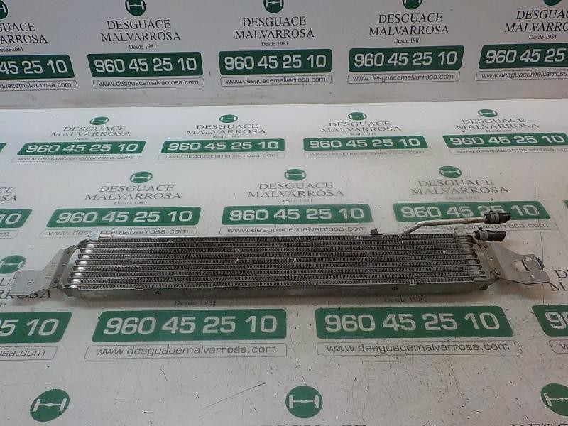 Recambio de radiador aceite para opel zafira (c) excellence referencia OEM IAM 13311081  