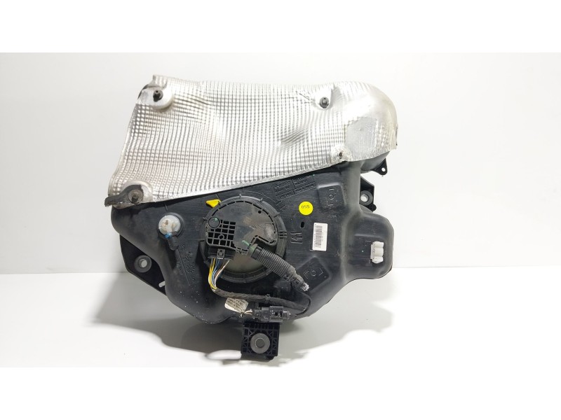 Recambio de deposito aditivo para porsche macan (95b) 3.0 s diesel referencia OEM IAM 8R0131877N 4034701BA 
