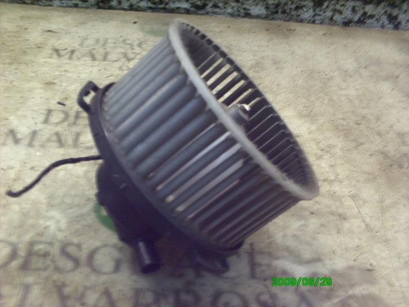 Recambio de motor calefaccion para mazda 3 berlina (bk) 1.6 crdt active+ referencia OEM IAM   