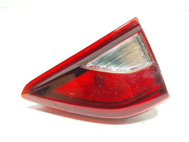 Recambio de piloto trasero derecho interior para kia stonic (yb) 1.2 cvvt referencia OEM IAM 92404H8400  