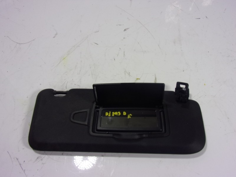 Recambio de parasol derecho para mercedes-benz clase c coupe (w205) c 220 d (205.304) referencia OEM IAM A20581084049H56  