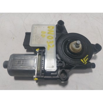 MOTOR ELEVALUNAS DELANTERO DERECHO 2Q2959882 2Q2959882 