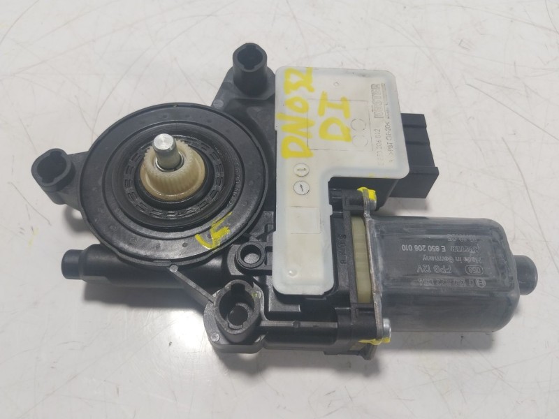 Recambio de motor elevalunas delantero izquierdo para skoda fabia iii (nj3) 1.0 referencia OEM IAM 2Q2959881C 2Q2959881C 