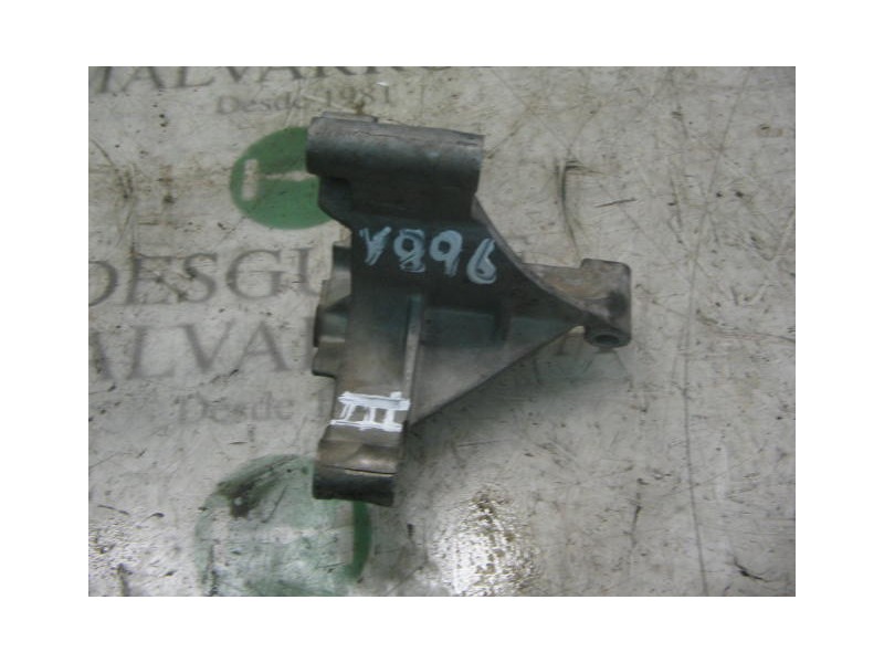 Recambio de soporte motor derecho para seat inca (6k9) 1.9 d cl familiar referencia OEM IAM   