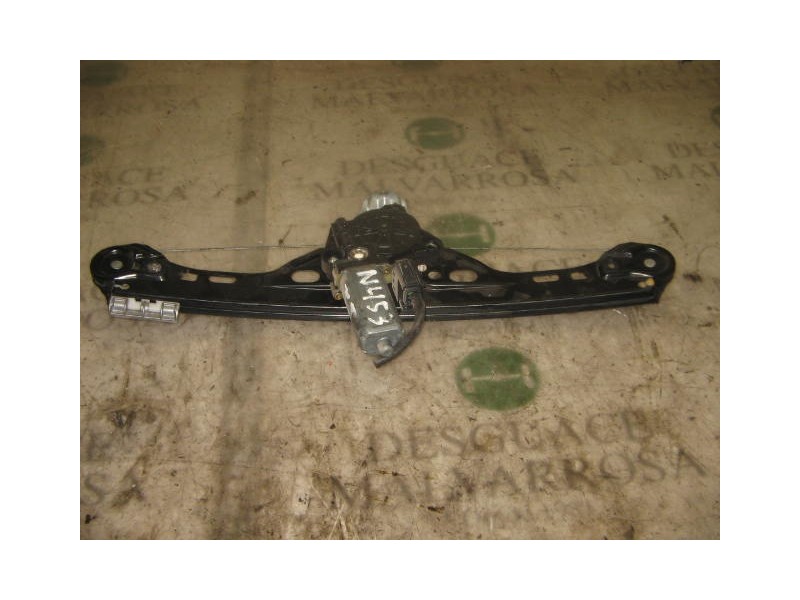 Recambio de elevalunas trasero derecho para mercedes-benz clase c (w203) berlina 320 (203.064) referencia OEM IAM   