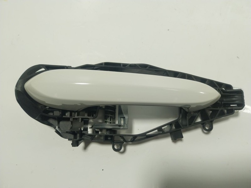 Recambio de maneta exterior trasera derecha para bmw 3 (g20, g80, g28) 330 i referencia OEM IAM 51219881780 988178002 