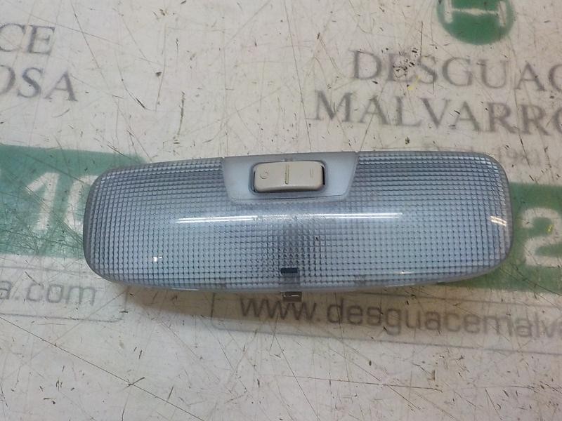 Recambio de piloto interior para ford fiesta (ccn) trend referencia OEM IAM 1758122  