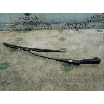 BRAZO LIMPIA DELANTERO DERECHO 