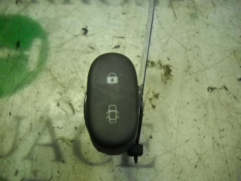 Recambio de modulo electronico para renault clio ii fase ii (b/cb0) authentique referencia OEM IAM   