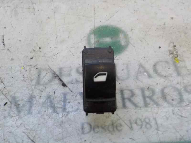 Recambio de mando elevalunas delantero izquierdo para peugeot partner tepee b9 puretec referencia OEM IAM 98044803ZD  