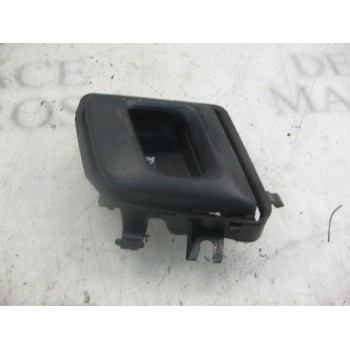 MANETA INTERIOR DELANTERA DERECHA 