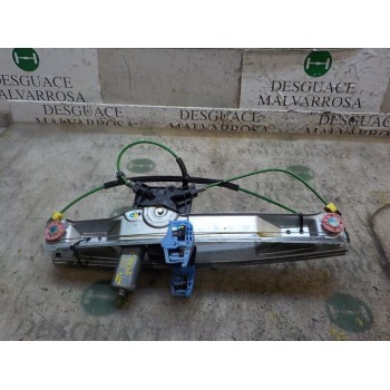 ELEVALUNAS DELANTERO IZQUIERDO 